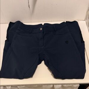 Woman’s Bullet Design Equestrian Full Seat Riding Breeches. Size 38. GUC.